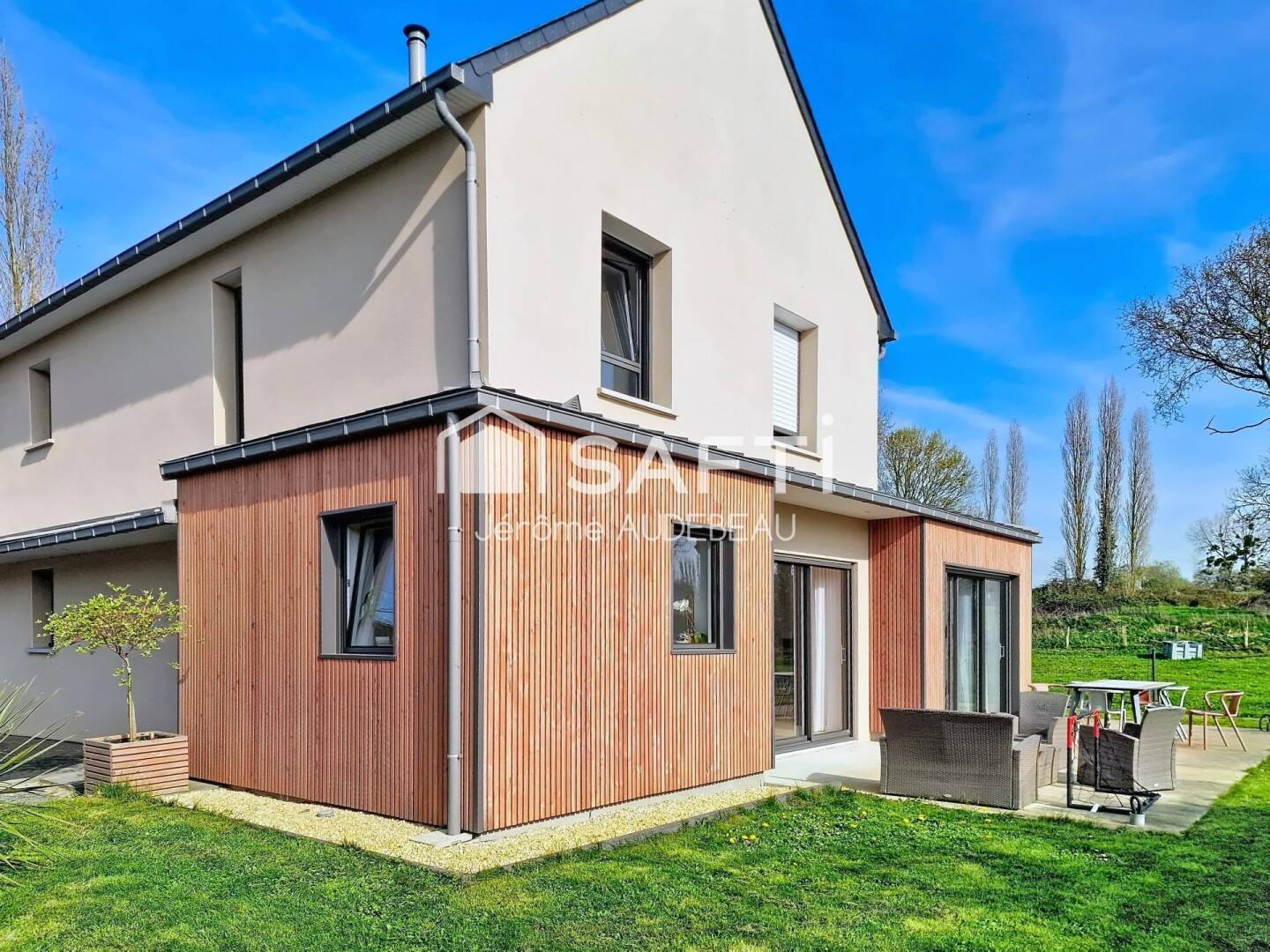 Maison 5 pièces 129 m² · à Lamballe-Armor · 129 m² · 437 000 €