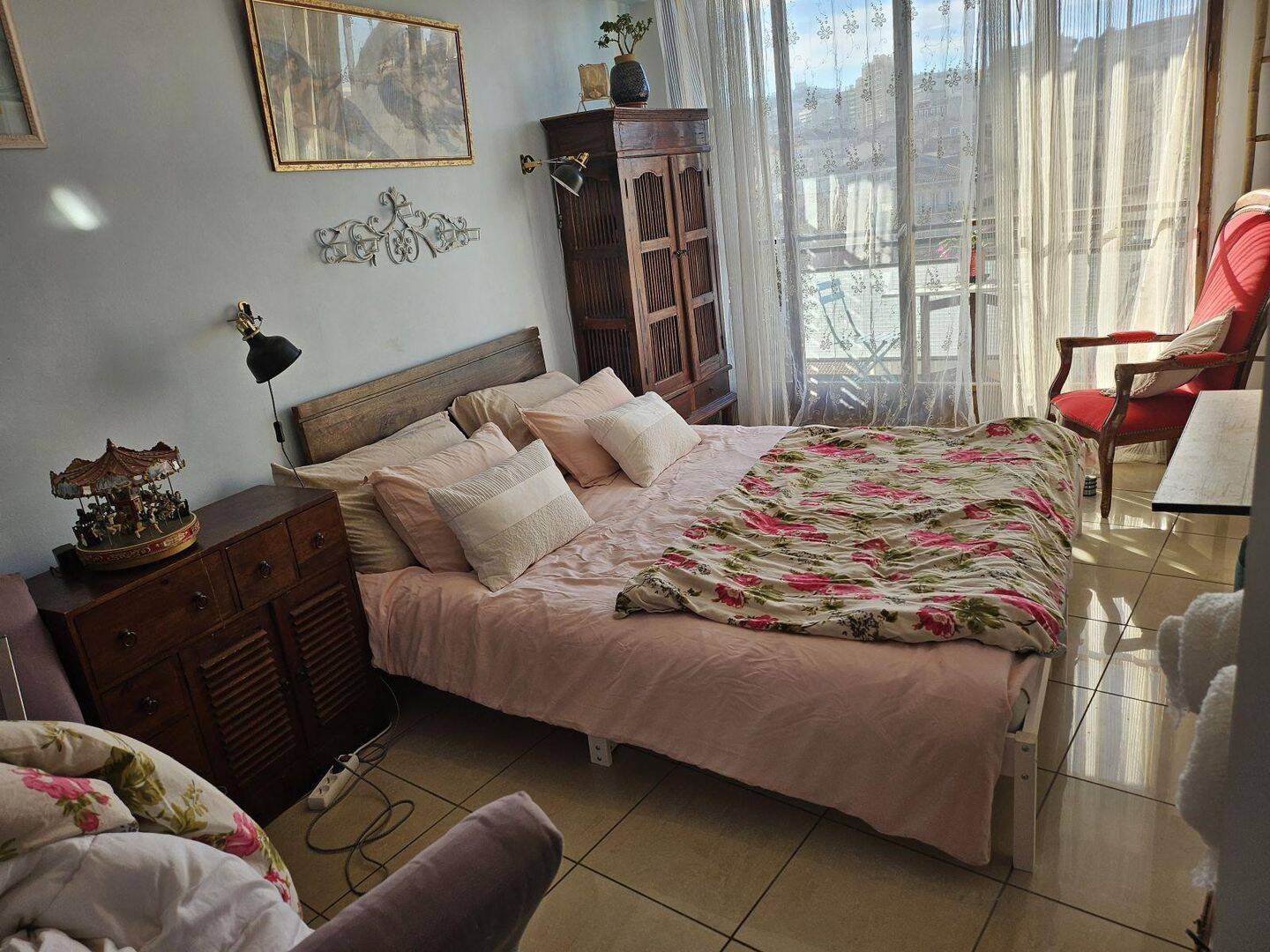 1 pièce 18 m² · à Marseille 6ème Arrondissement · 18 m² · 550 €