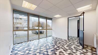 Local commercial à louer 397 € 12,8 m² de surface de vente Planoise - Châteaufarine Besancon 25000