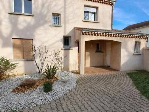 Maison à louer 950 € 4 pièces 3 chambres 122 m² Saint-Rambert-d'Albon 26140