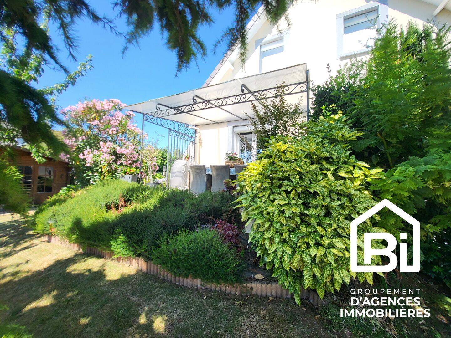 Maison 6 pièces 121 m² · à Douvres-la-Délivrande · 121 m² · 437 800 €