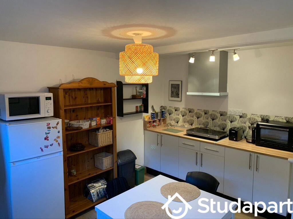 1 pièce 15 m² · à Saint-Apollinaire · 15 m² · 429 €
