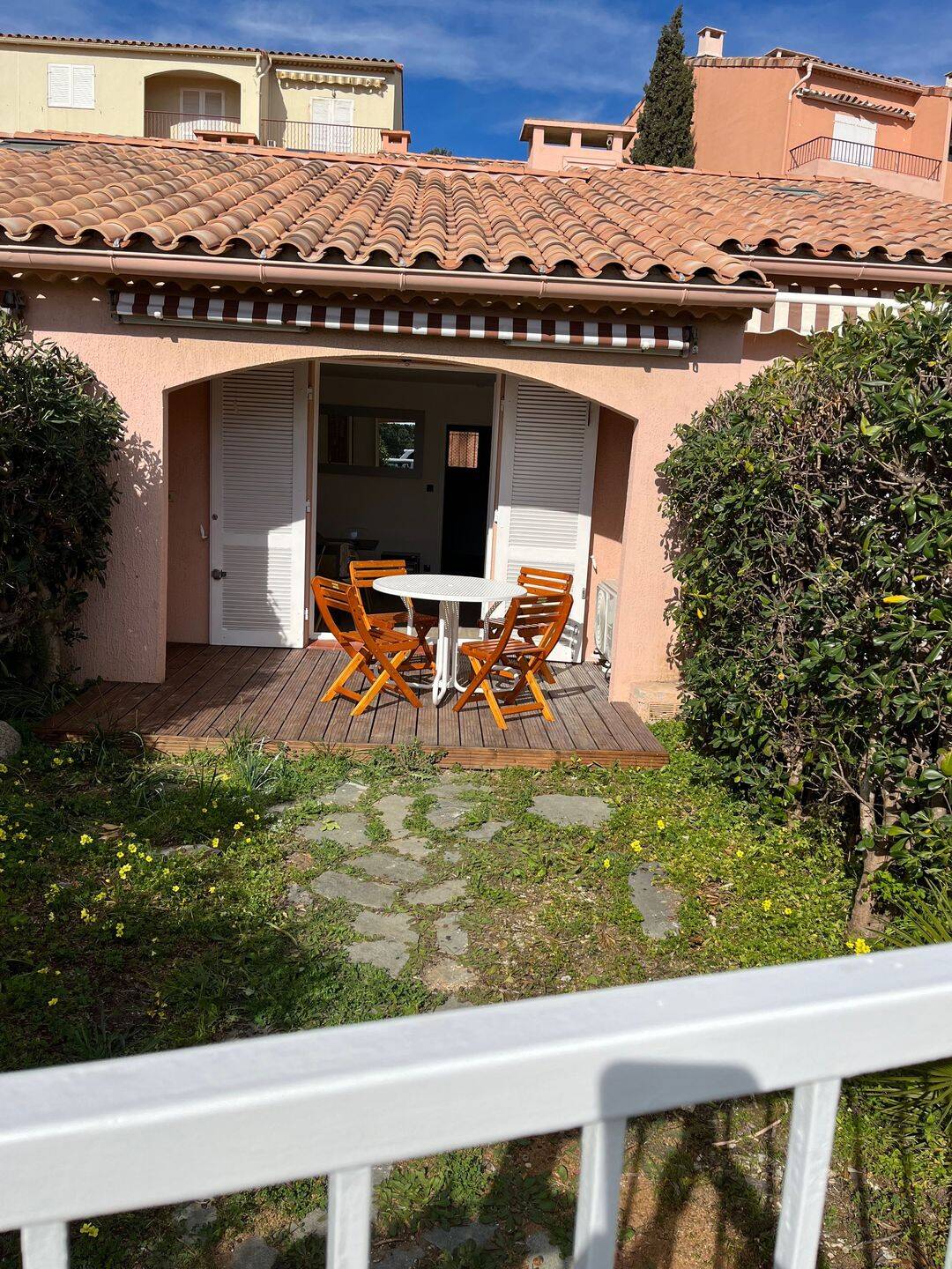 Maison 1 pièce 29 m² · à Hyères · 29 m² · 249 000 €