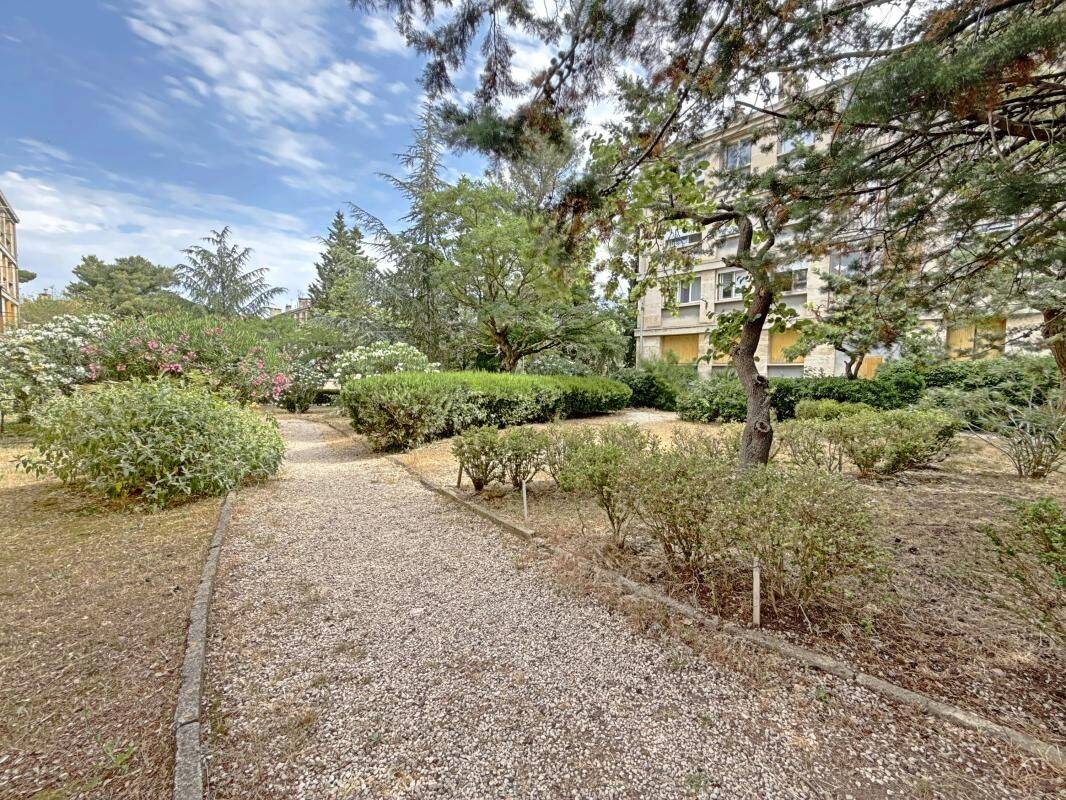 Appartement 4 pièces 80 m² · à Marseille 9ème Arrondissement · 80 m² · 210 000 €