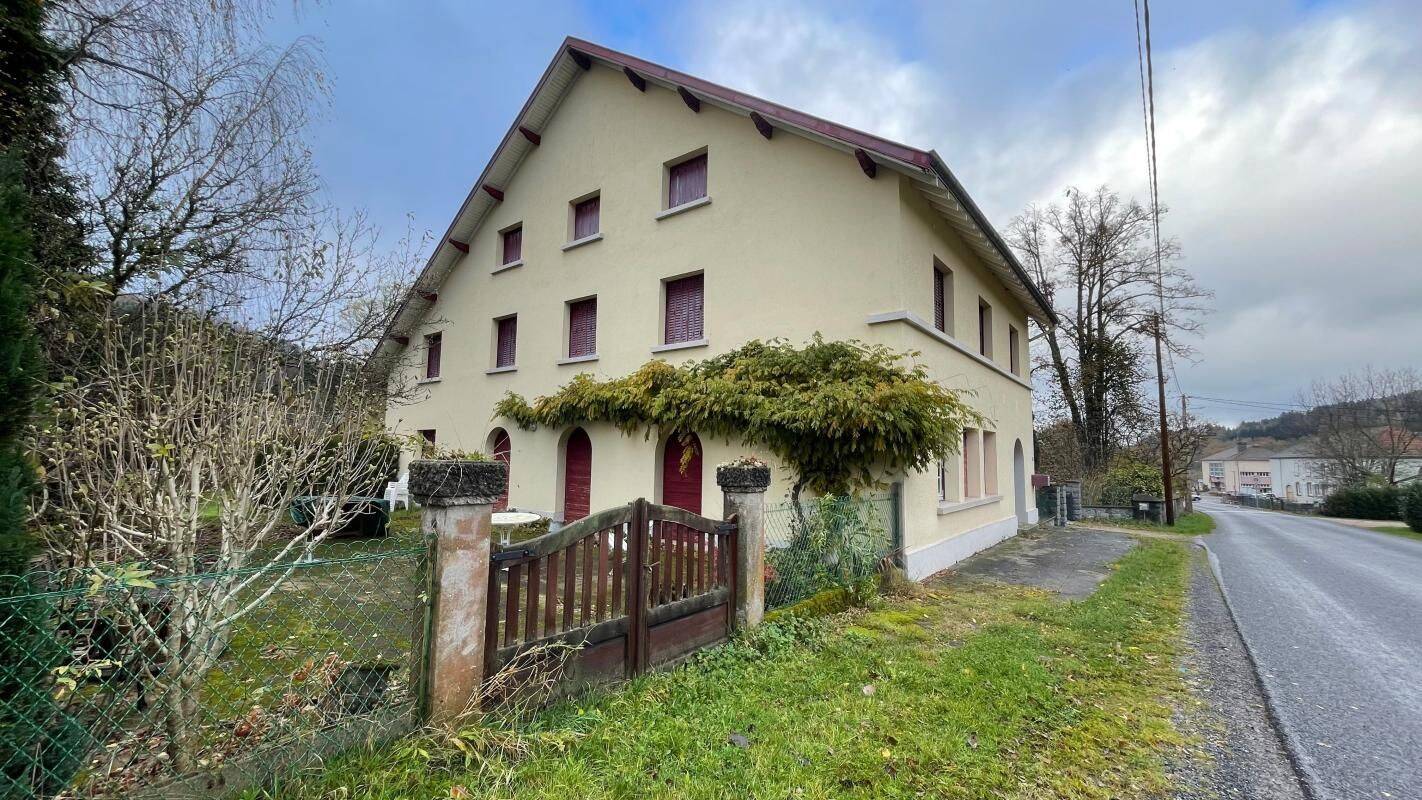 Maison 13 pièces 330 m² · à Ban-sur-Meurthe-Clefcy · 330 m² · 279 000 €