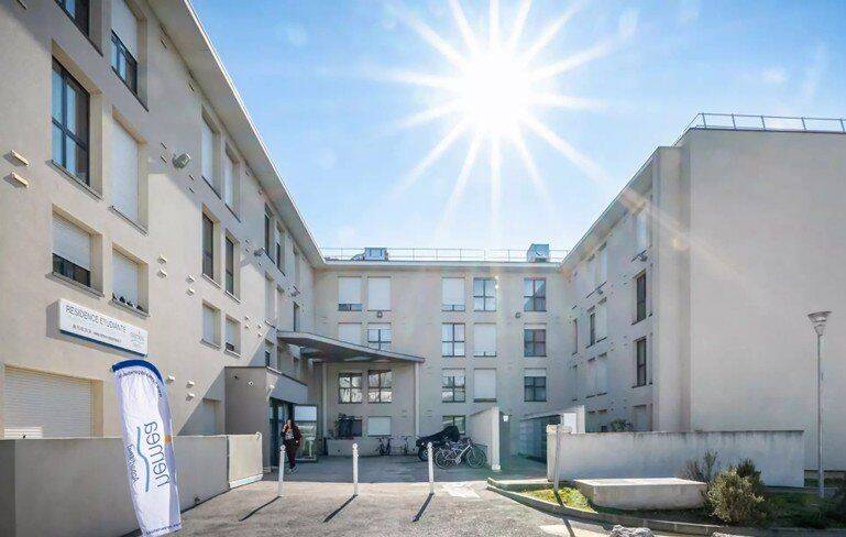 Appartement 1 pièce 23 m² · à Aix-en-Provence · 23 m² · 74 000 €