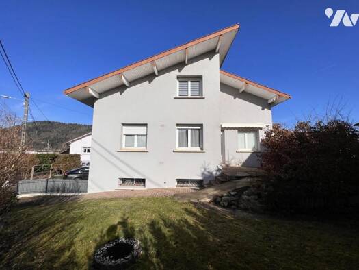 Maison à vendre 183 750 € 6 pièces 3 chambres 156 m² 545 m² de terrain Raon-l'Étape 88110