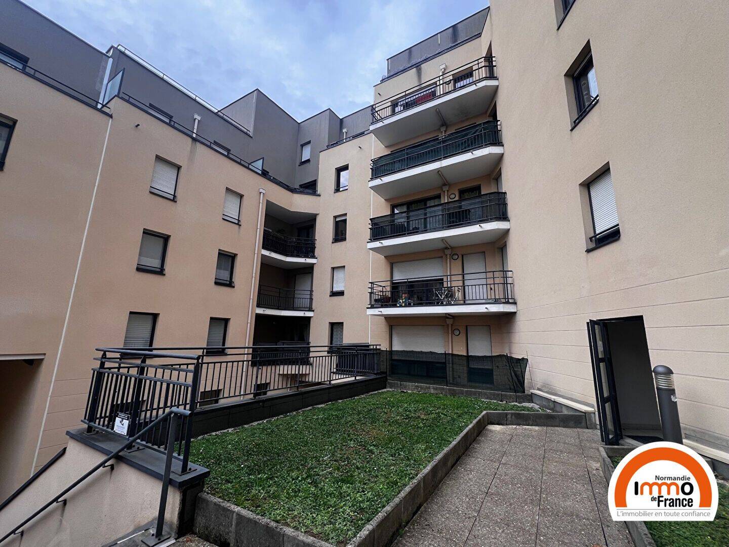 Appartement 3 pièces 65 m² · à Rouen · 64,9 m² · 756 €/mois