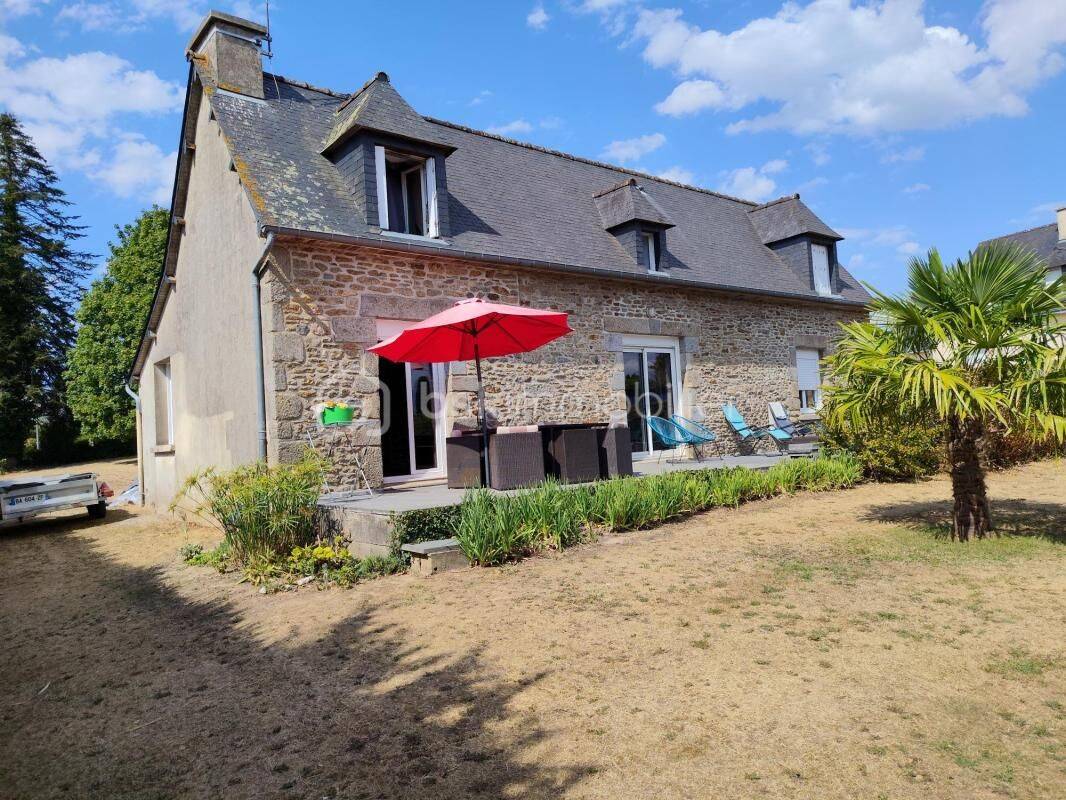Maison 6 pièces 138 m² · à Ménéac · 138 m² · 229 000 €