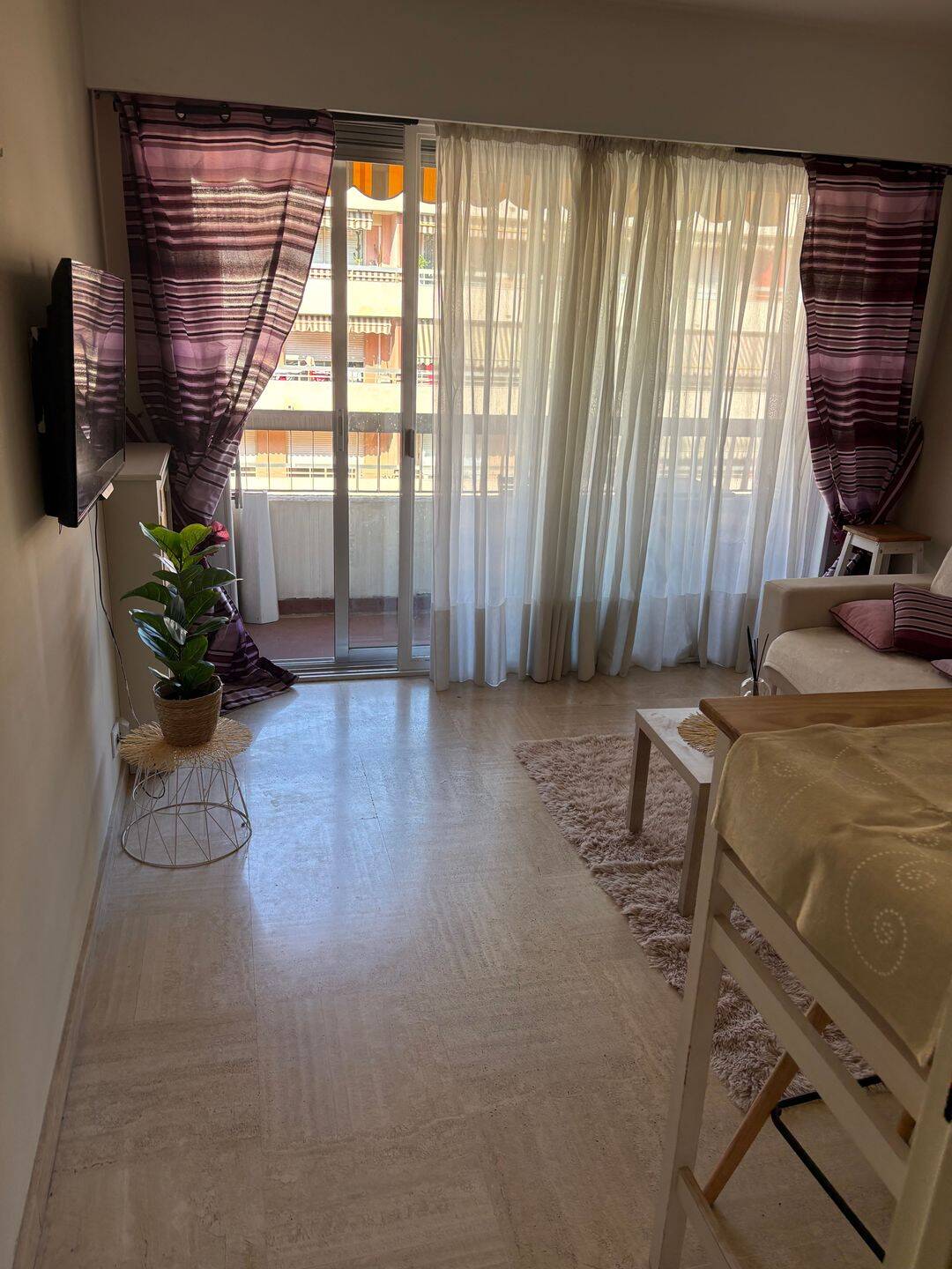 Appartement 1 pièce 20 m² · à Vence · 20 m² · 680 €/mois