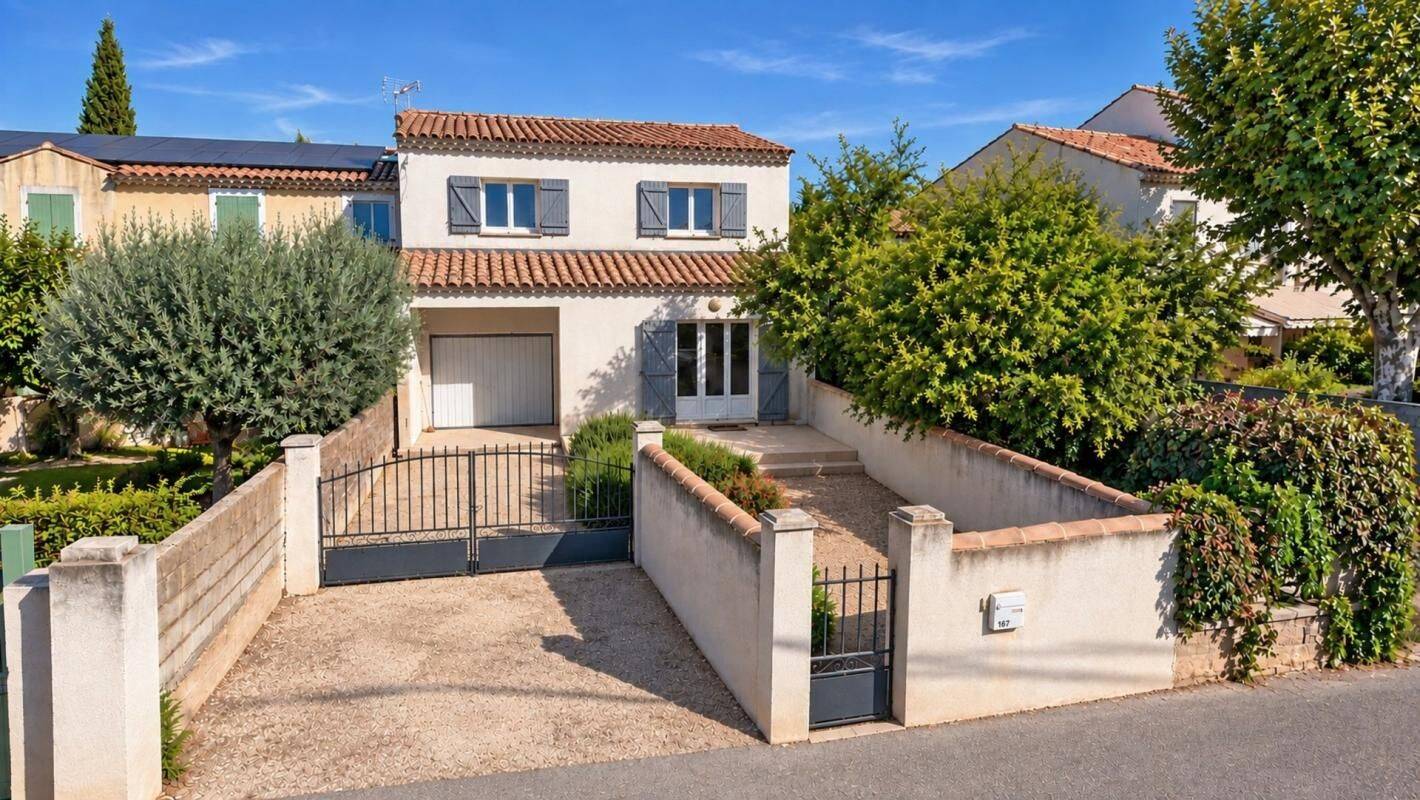 Maison 5 pièces 90 m² · à Salon-de-Provence · 90 m² · 365 000 €