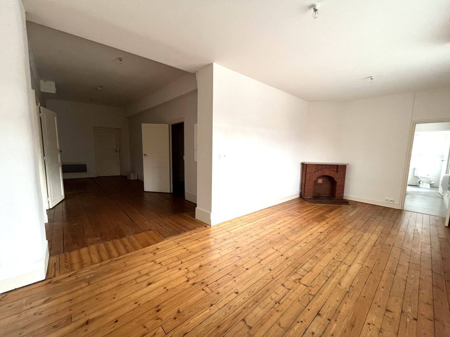 Appartement 3 pièces 105 m² · à Montauban · 105 m² · 720 €