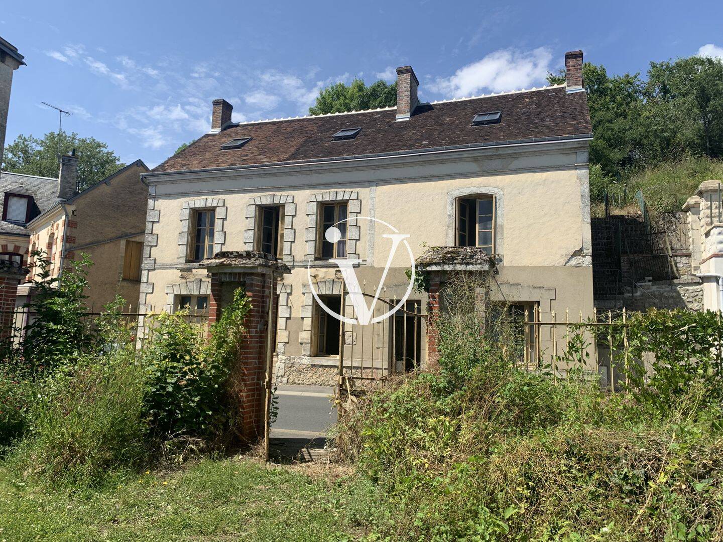 Maison 5 pièces 167 m² · à Vendôme · 167 m² · 115 000 €