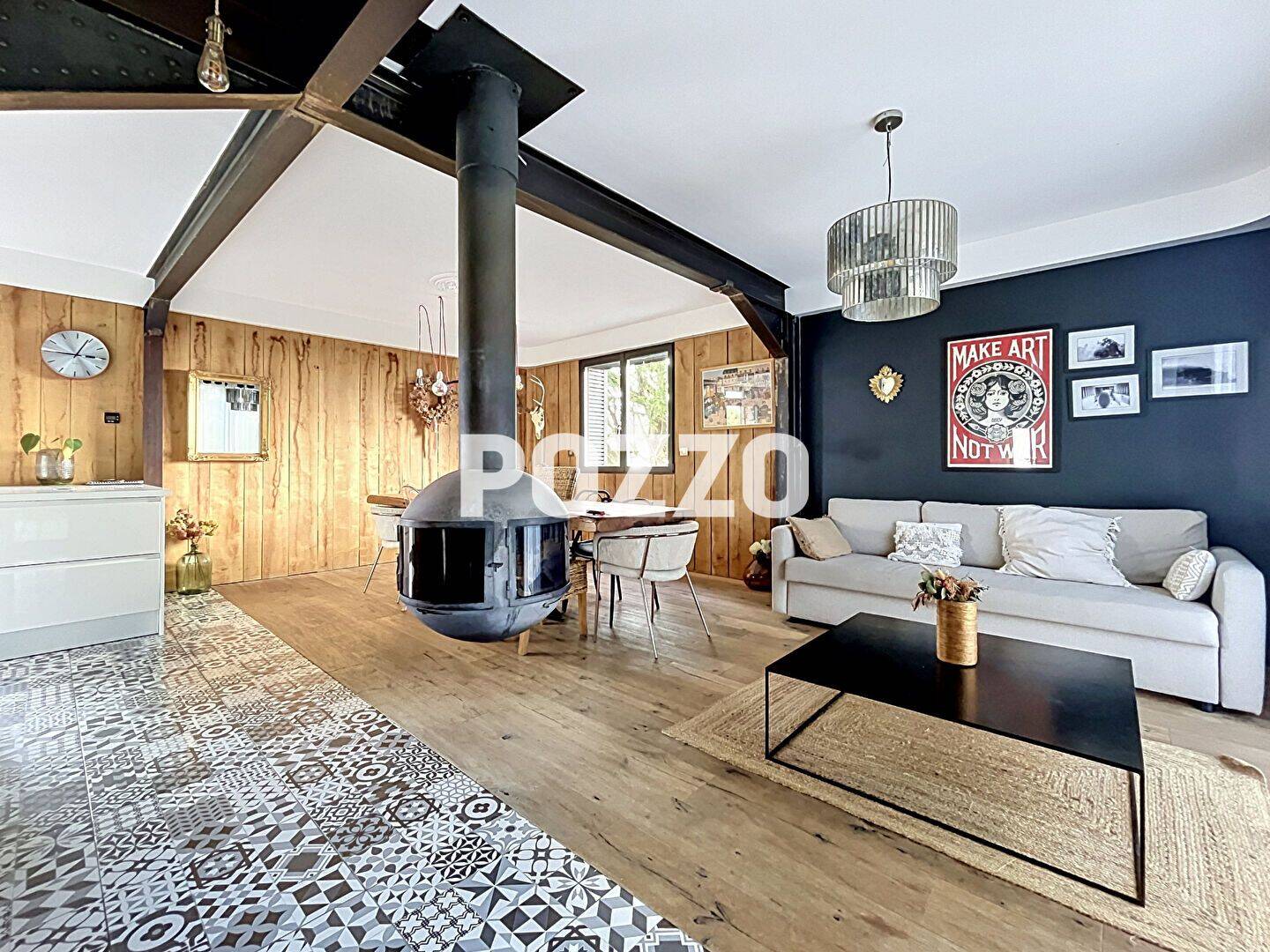 Maison 7 pièces 138 m² · à Fleury · 138 m² · 1 415 €