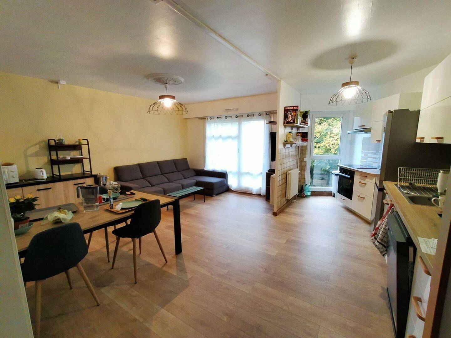 1 pièce 82 m² · à Rennes · 82 m² · 520 €/mois