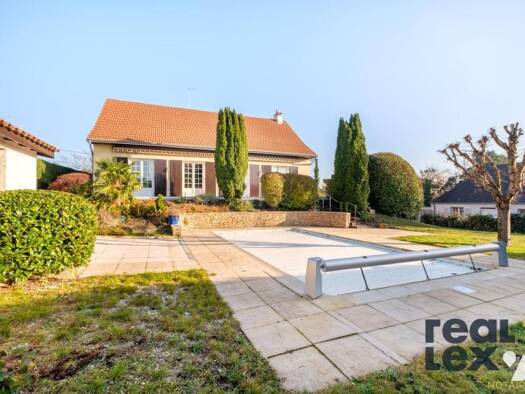 Maison à vendre 640 000 € 7 pièces 6 chambres 173 m² 978 m² de terrain Ouest Craponne 69290