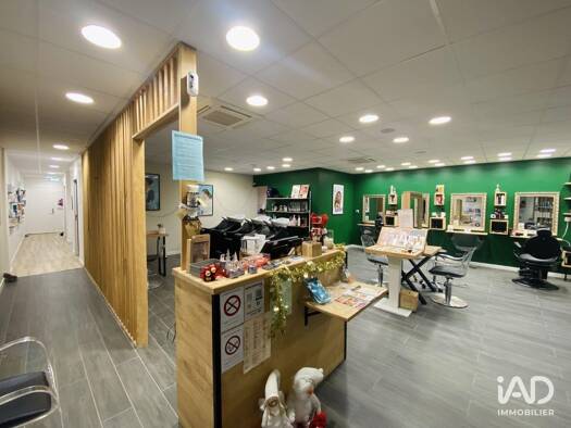 Local d'activités à vendre 82 500 € 147 m² d'espace de stockage Nord-Eglissiere Carvin 62220