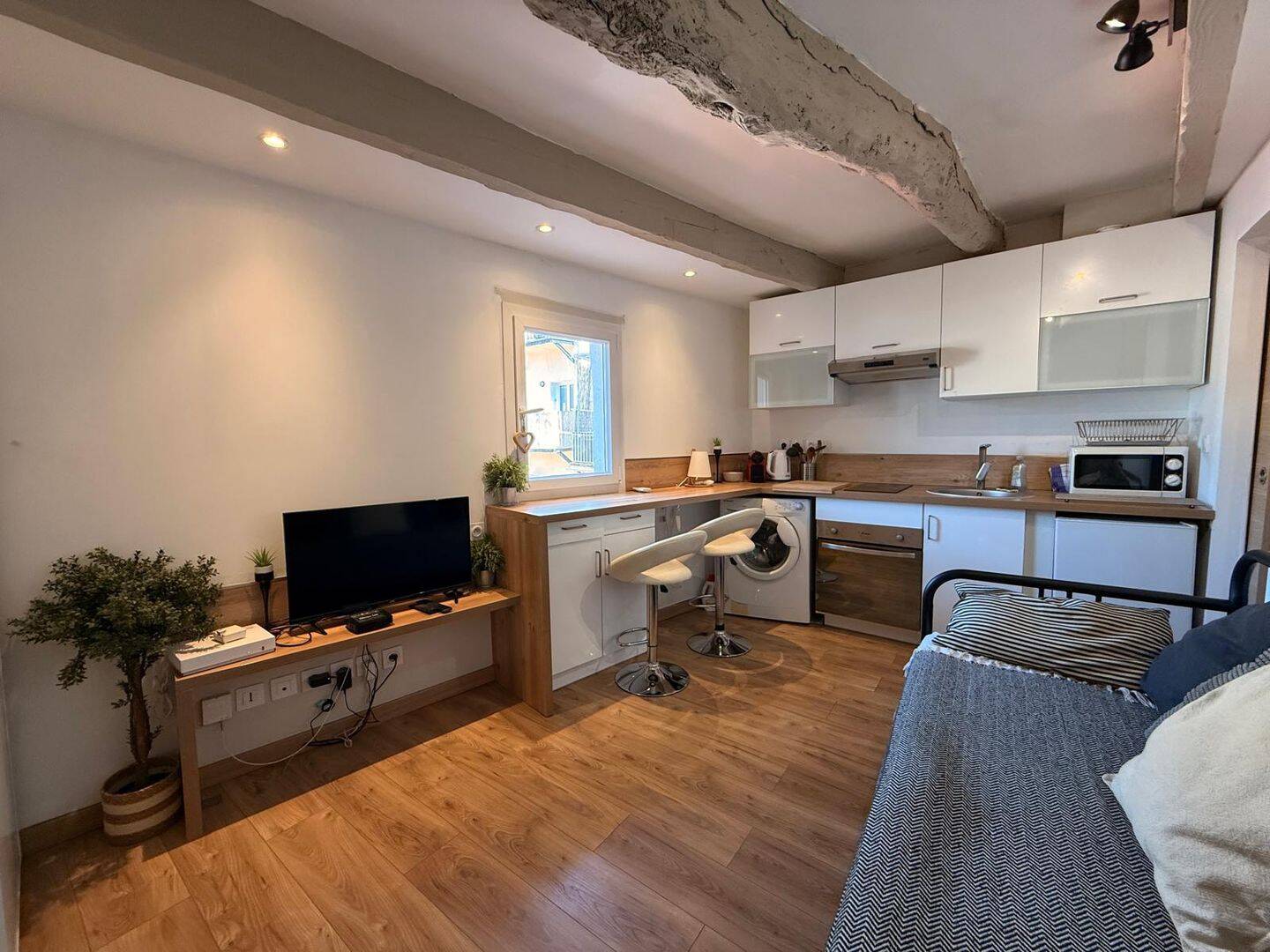 Appartement 1 pièce 15 m² · à Aix-en-Provence · 15 m² · 132 000 €
