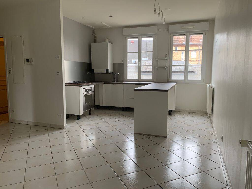 Appartement 3 pièces 64 m² · à Chartres · 63,7 m² · 830 €/mois
