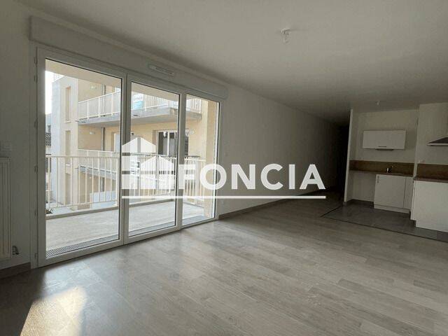 Appartement 3 pièces 65 m² · à Saint-Jean-de-la-Ruelle · 64,9 m² · 783 €/mois