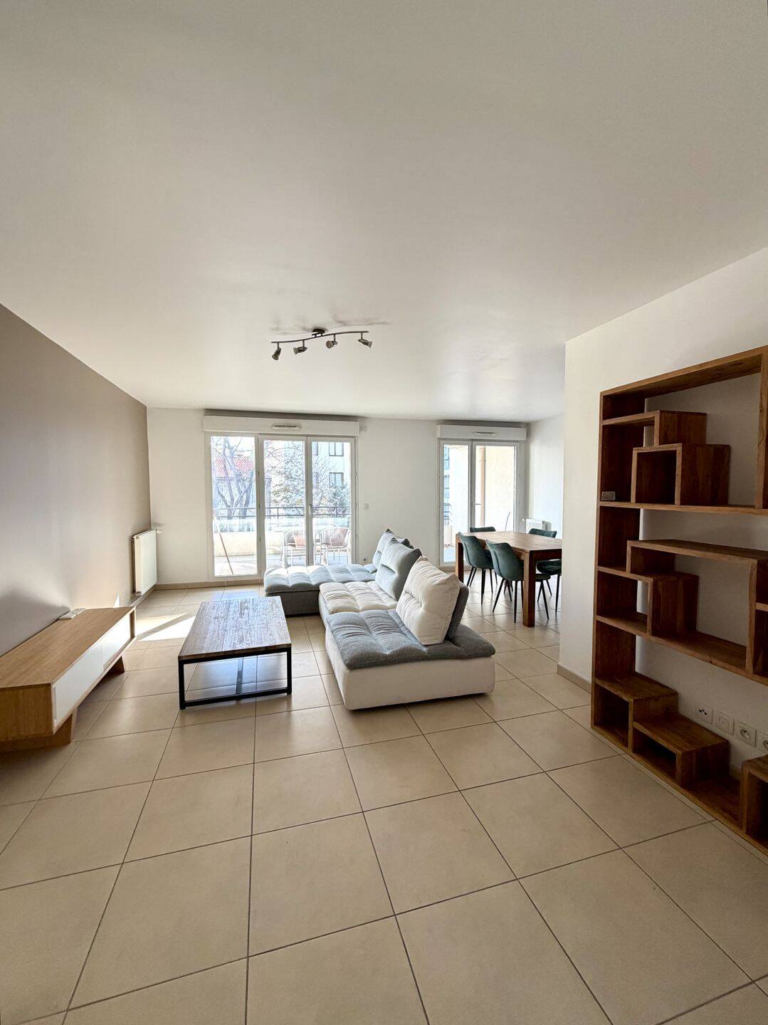 Appartement 3 pièces 73 m² · à Marseille 8ème Arrondissement · 73 m² · 490 000 €