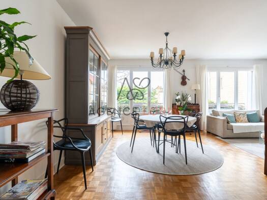 Appartement à vendre 599 000 € 4 pièces 2 chambres 92,7 m² 1er étage Le Vésinet 78110
