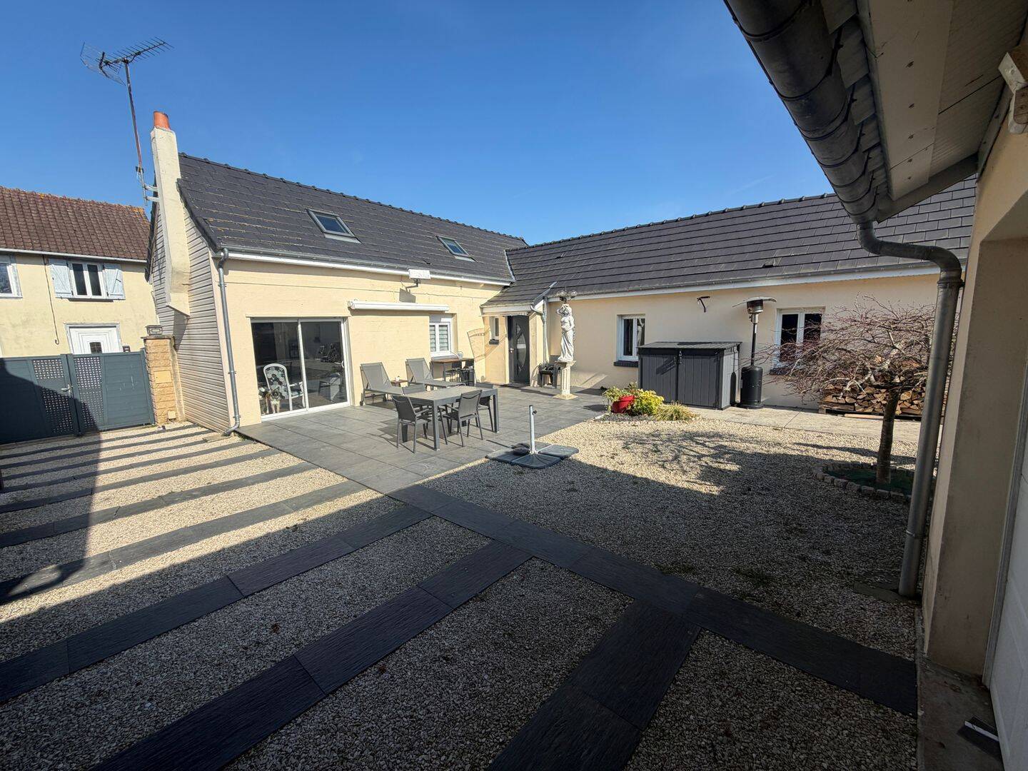 Maison 6 pièces 120 m² · à Dargnies · 120 m² · 215 000 €