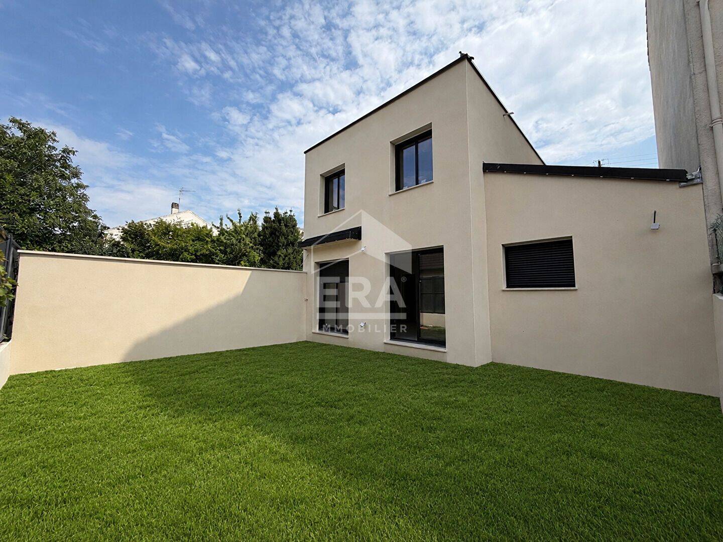 Maison 5 pièces 105 m² · à Cormeilles-en-Parisis · 105,3 m² · 520 000 €