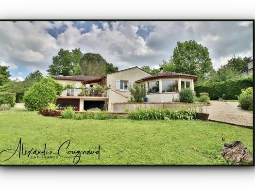 Maison de plain-pied à vendre 245 500 € 6 pièces 3 chambres 146 m² 2 211 m² de terrain Saint-Amancet 81110