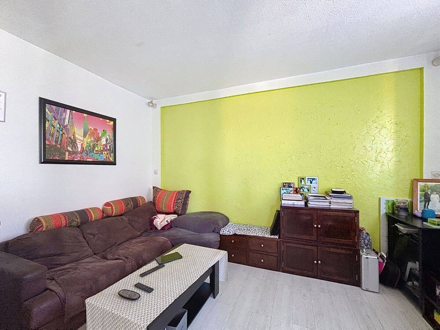 Appartement 4 pièces 65 m² · à Bois-Guillaume · 65 m² · 129 000 €