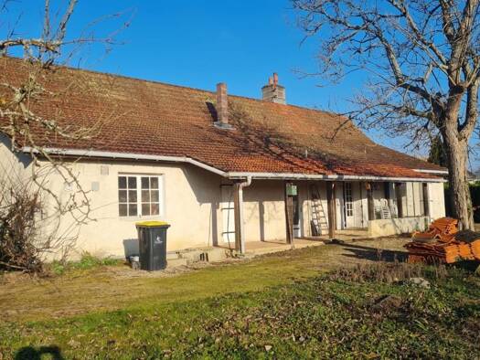 Maison à vendre 153 000 € 4 pièces 2 chambres 107 m² 4 565 m² de terrain Bagnot 21700