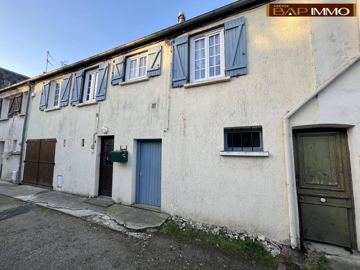 Maison 4 pièces 81 m² · à Lisieux · 81 m² · 159 000 €
