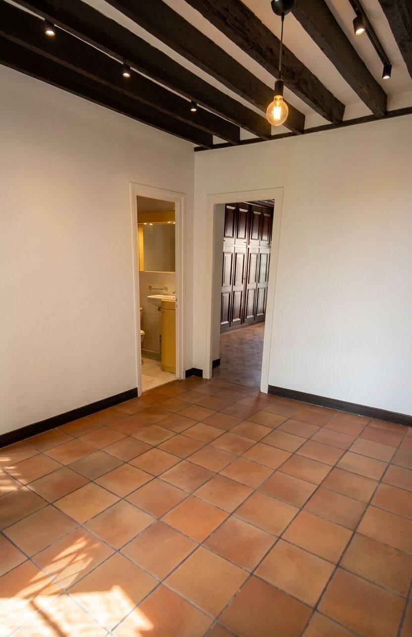 Appartement 3 pièces 42 m² · à Paris 5ème Arrondissement · 42,4 m² · 1 587 €/mois