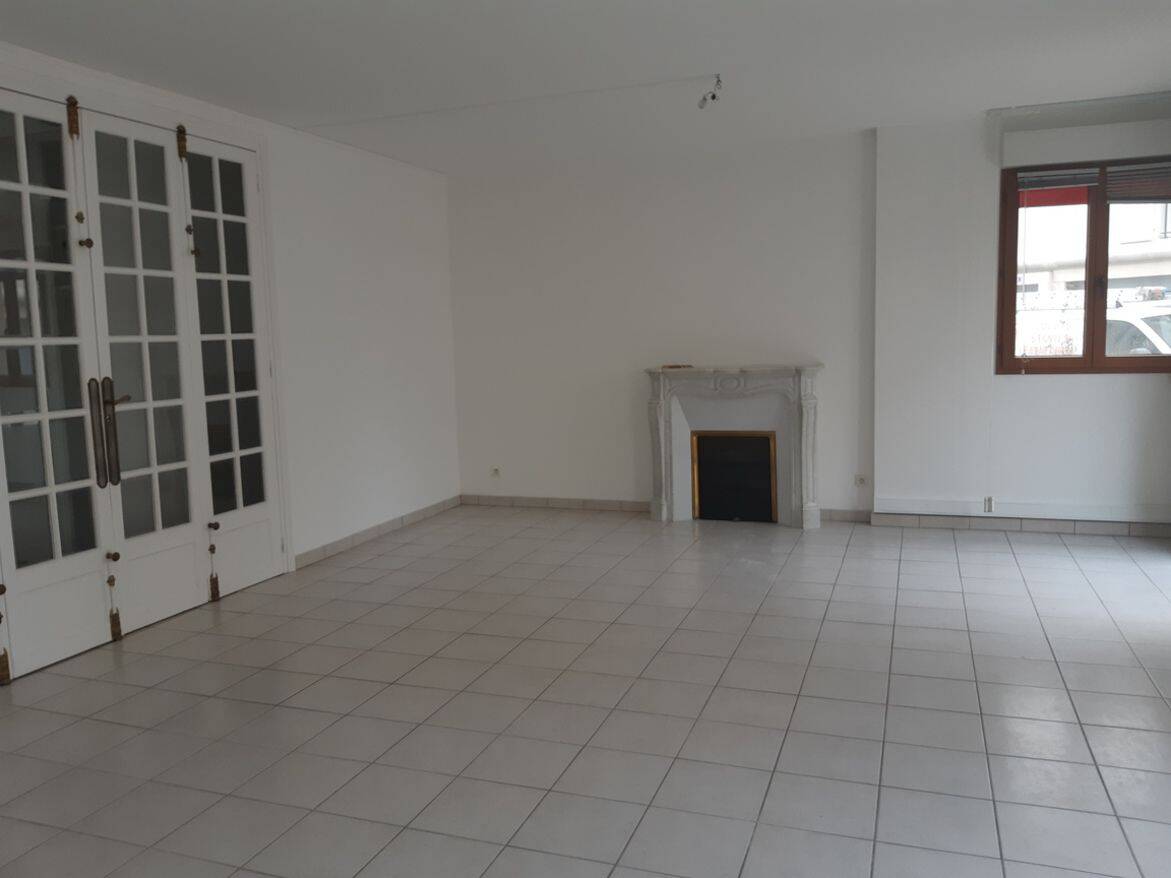 Appartement 4 pièces 112 m² · à Compiègne · 112 m² · 1 260 €/mois