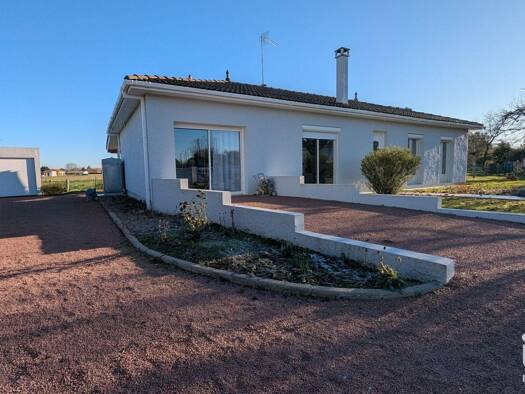 Maison de plain-pied à vendre 325 000 € 5 pièces 4 chambres 108 m² 1 072 m² de terrain Parabelle Ambarès-et-Lagrave 33440