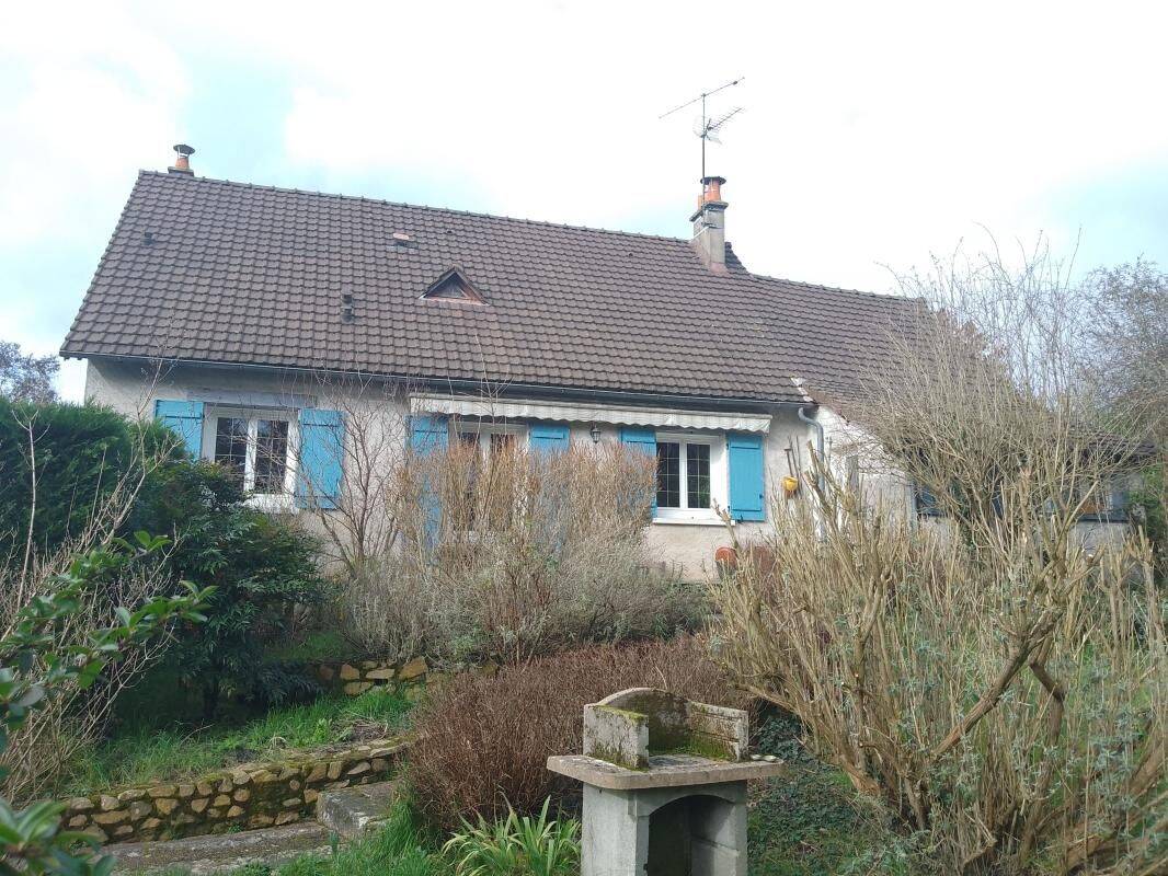 Maison 4 pièces 107 m² · à Neuillé-le-Lierre · 107 m² · 254 880 €