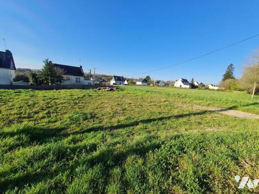 Terrain constructible à vendre 32 400 € 920 m² de terrain Saint-Gonnery 56920