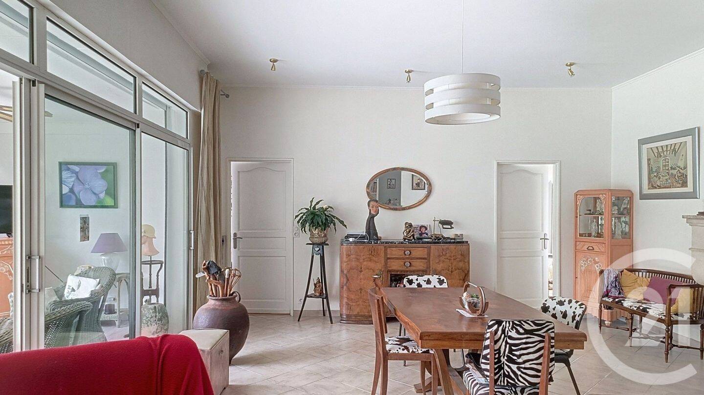 Maison 9 pièces 214 m² · à Gujan-Mestras · 214 m² · 780 000 €