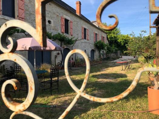 Maison à vendre 291 150 € 6 pièces 4 chambres 170 m² 15 182 m² de terrain Cressensac 46600