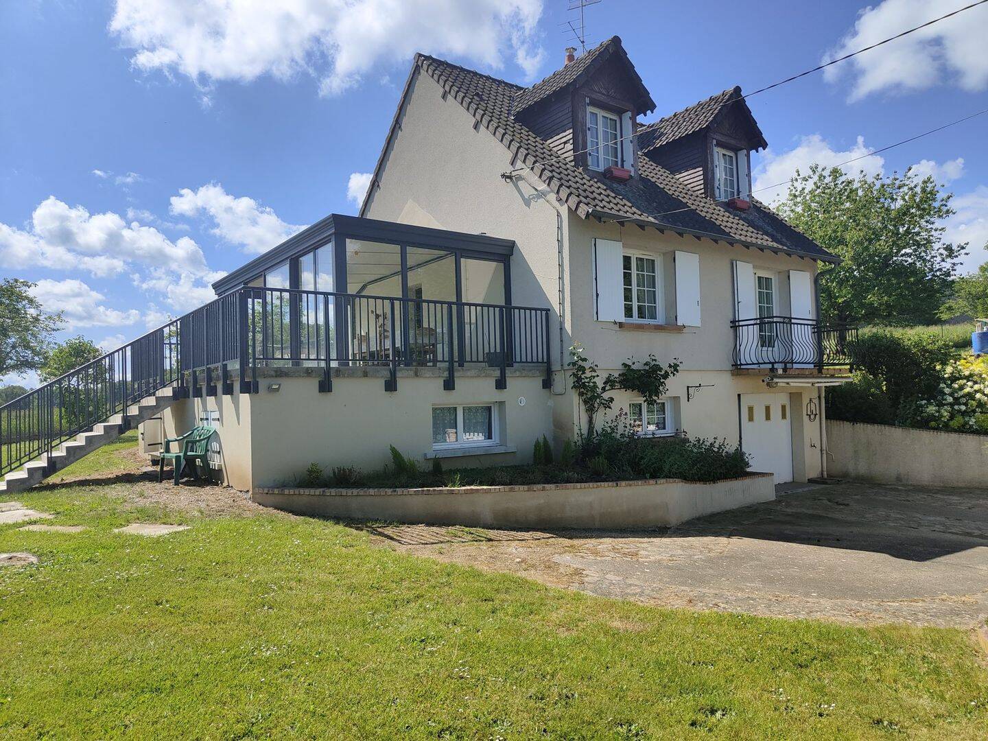 Maison 5 pièces 133 m² · à Briantes · 132,9 m² · 159 750 €