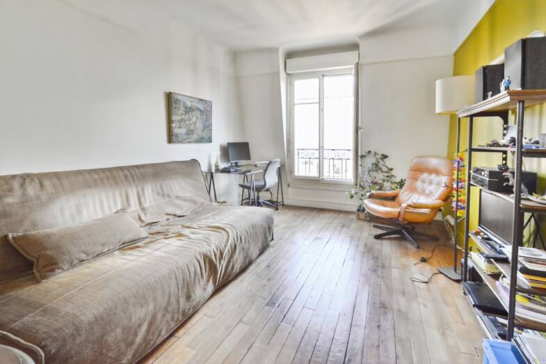 Appartement à vendre 328 000 € 2 pièces 1 chambre 35 m² Sous le toit, Étage 6/6 Silly-Gallieni Boulogne Billancourt 92100