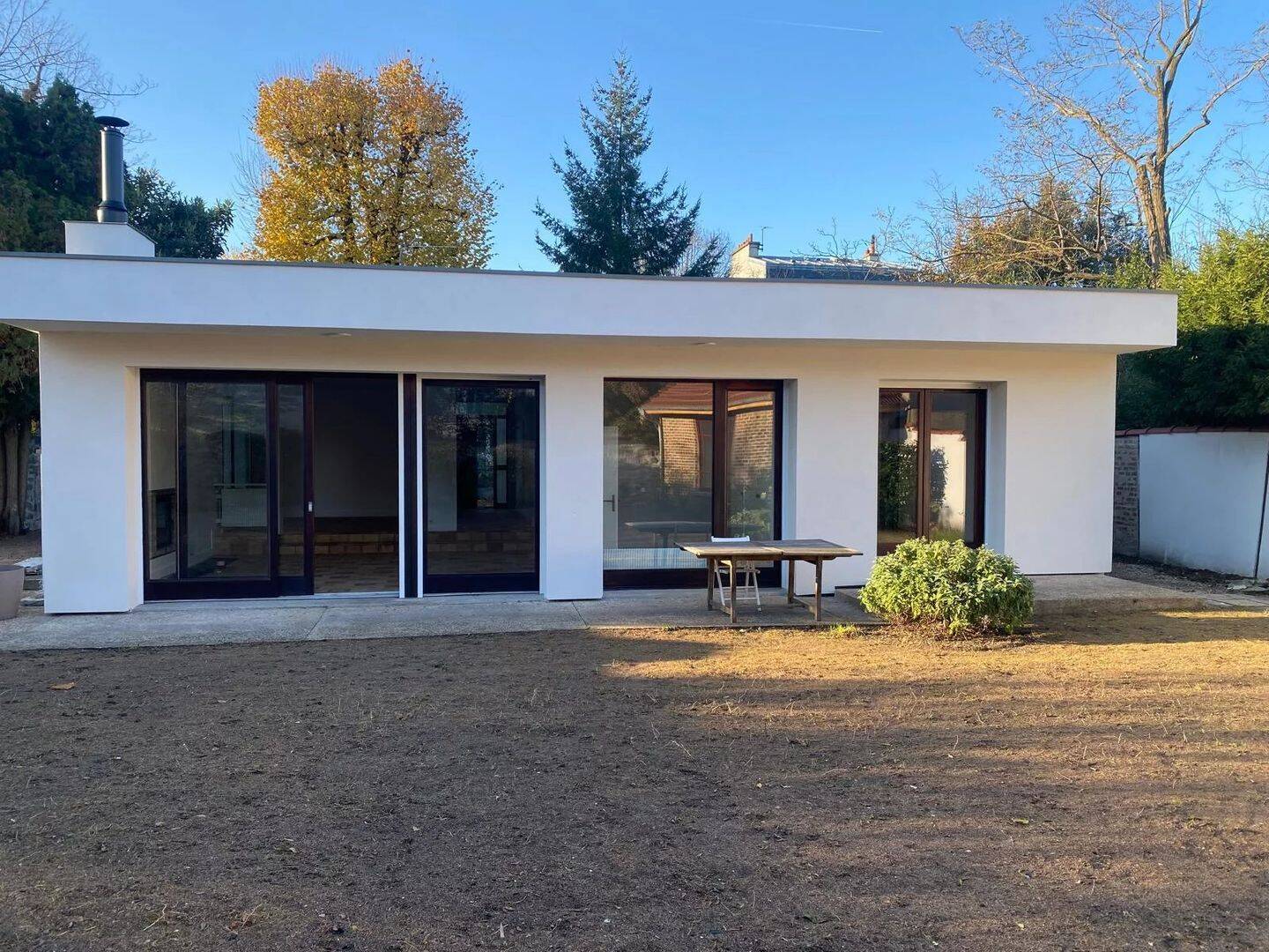 Maison 6 pièces 142 m² · à Chatou · 142,3 m² · 4 100 €