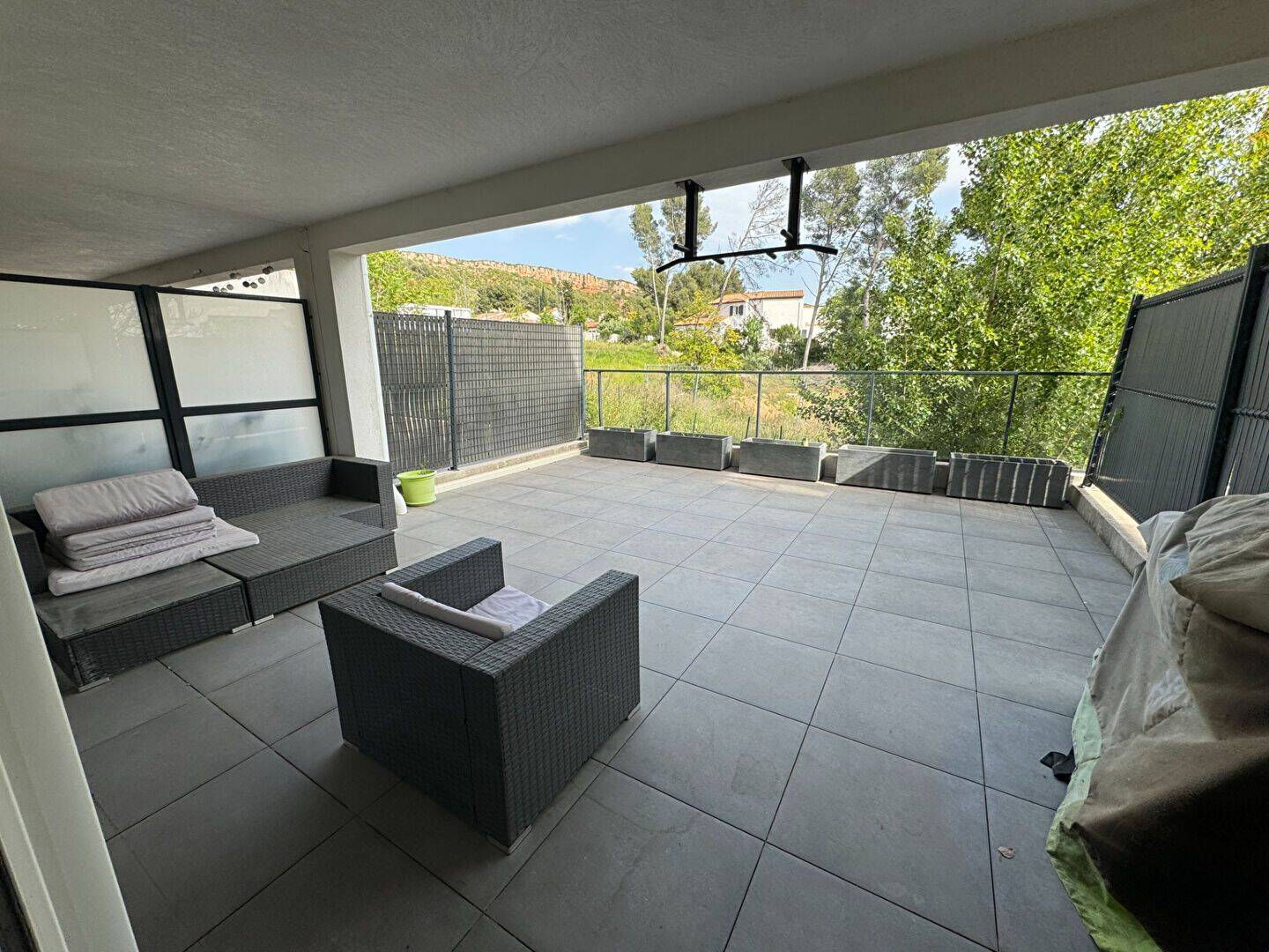Appartement 2 pièces 45 m² · à Vitrolles · 44,7 m² · 900 €/mois