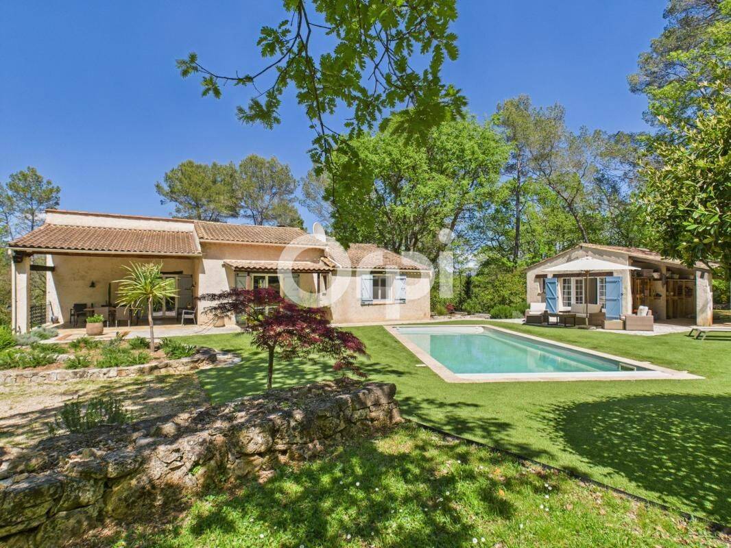 Maison 6 pièces 172 m² · à Fayence · 172 m² · 749 000 €