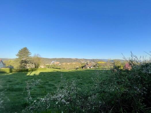 Terrain constructible viabilisé à vendre 56 000 € 429 m² de terrain Laveyron 26240