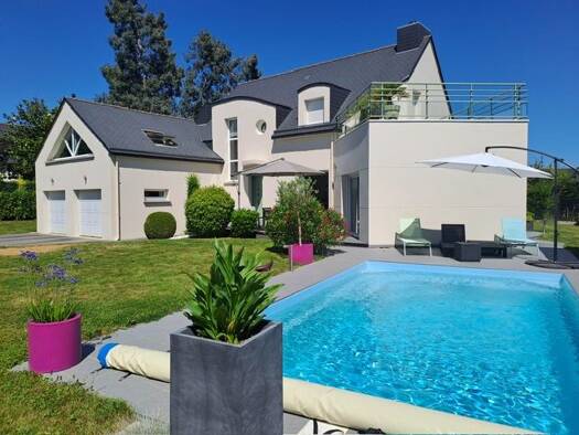 Maison à vendre 539 000 € 8 pièces 5 chambres 182 m² 825 m² de terrain Montreuil-le-Gast 35520