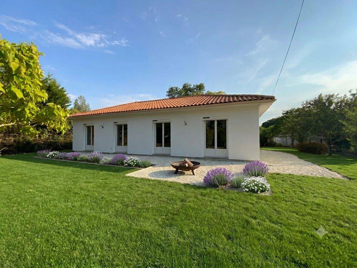 Maison 5 pièces 85 m² · à Gensac-la-Pallue · 84,8 m² · 241 500 €