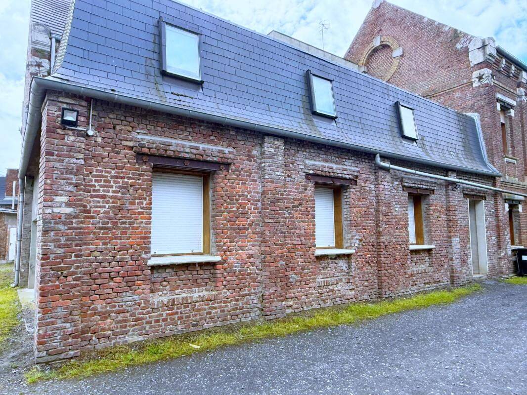 Appartement 4 pièces 124 m² · à Danizy · 123,9 m² · 650 €