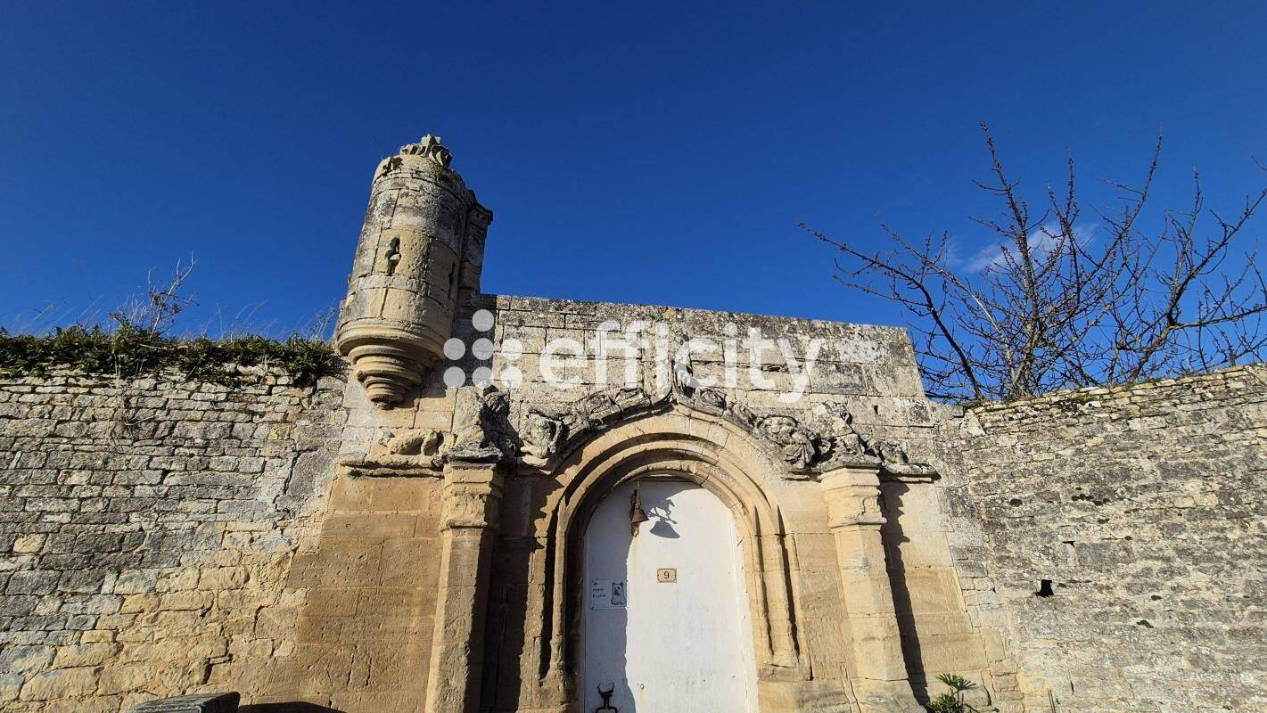 Maison 9 pièces 250 m² · à Vienne-en-Bessin · 250 m² · 999 000 €
