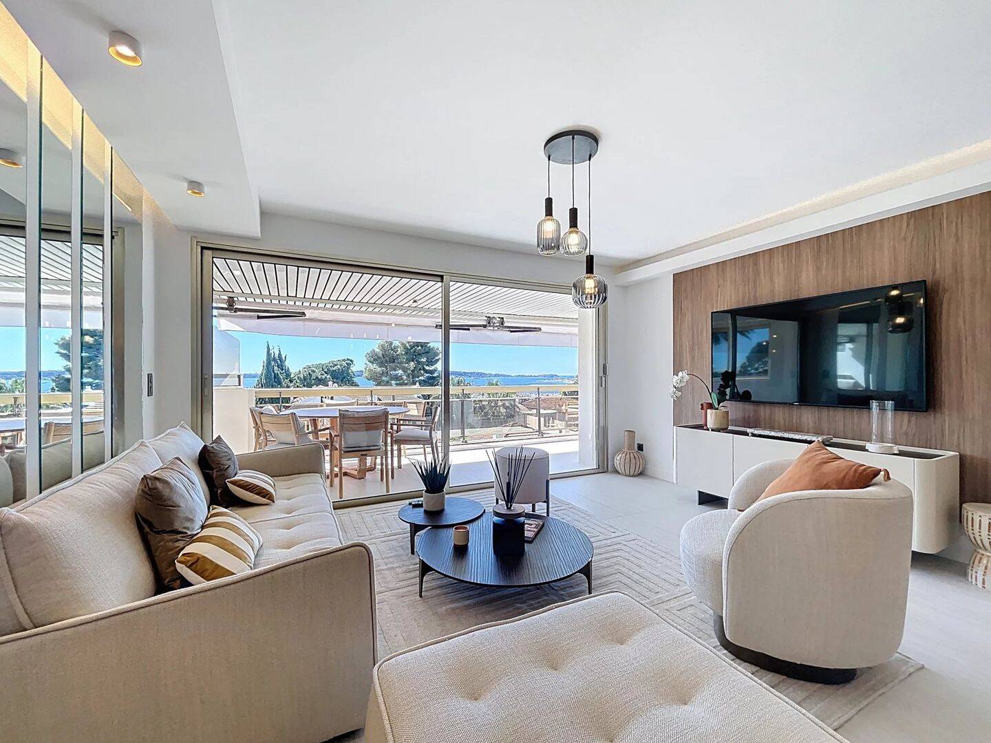 Appartement 4 pièces 87 m² · à Cannes · 87,4 m² · 1 895 000 €
